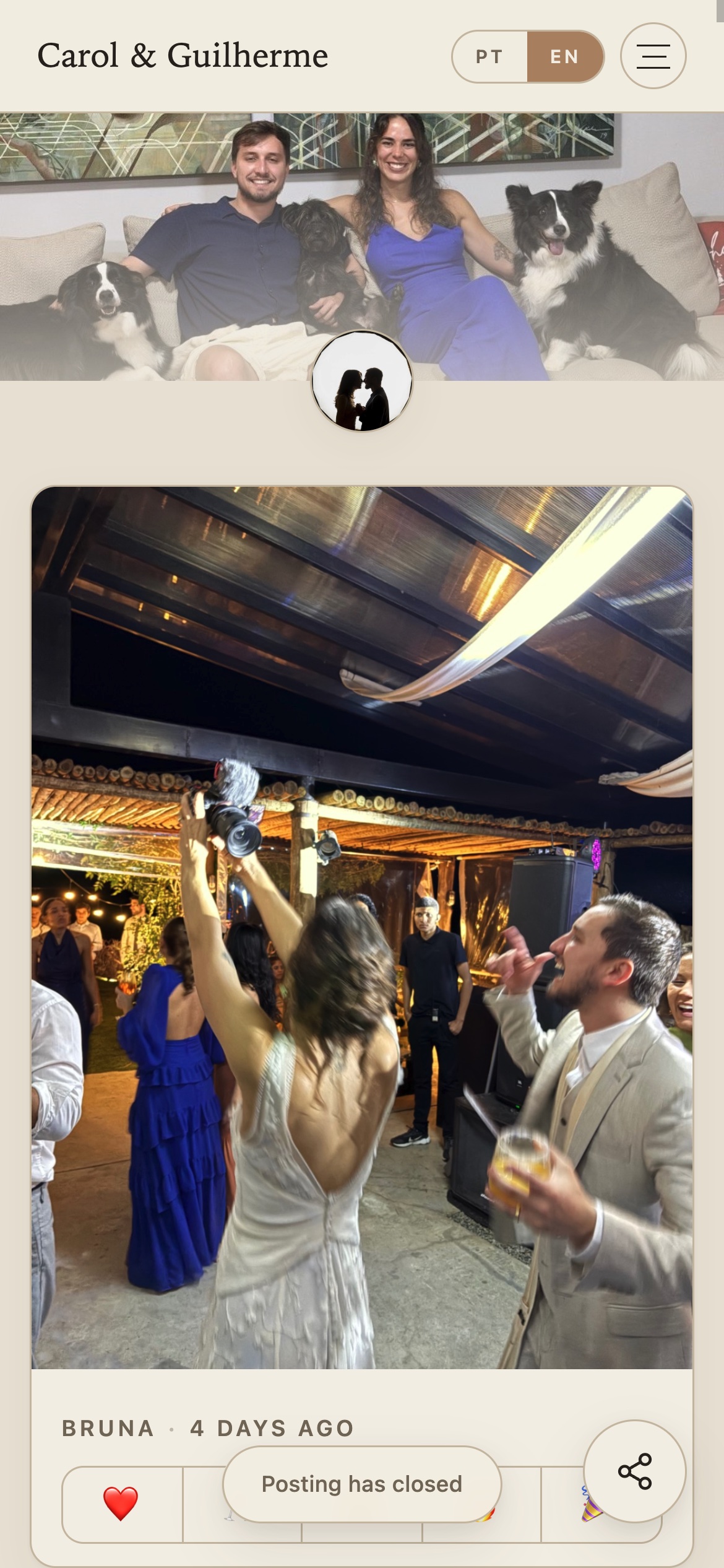 Live wedding photo feed